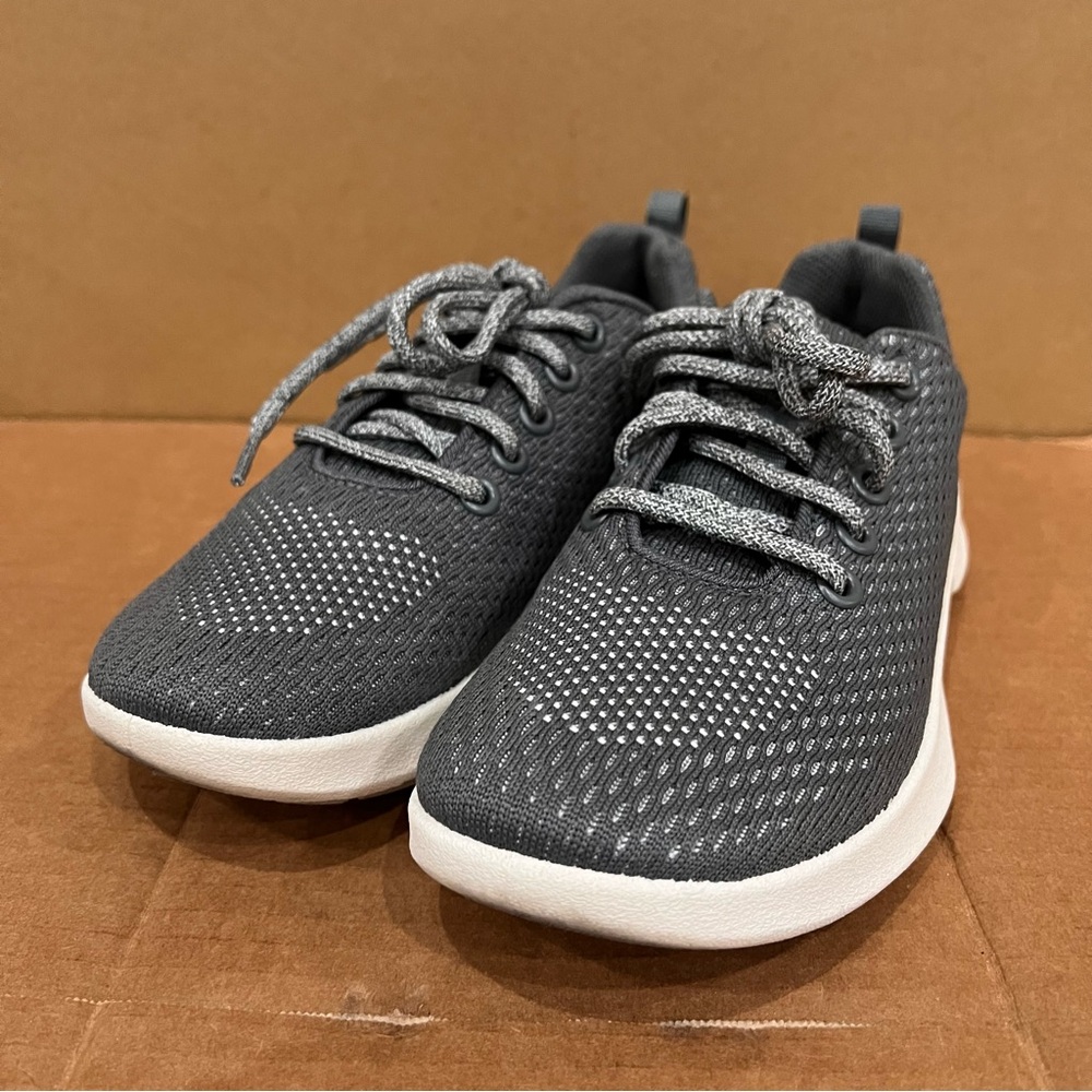 Athletic Works Gray Mesh Non-Marking Women Sneakers Shoes